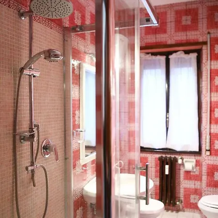 H2 In Tuscolano * Rome